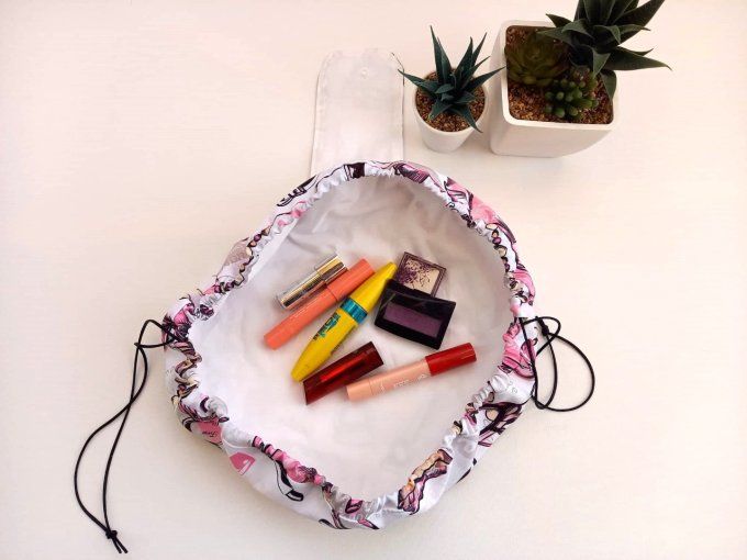 Trousse à maquillage ronds
