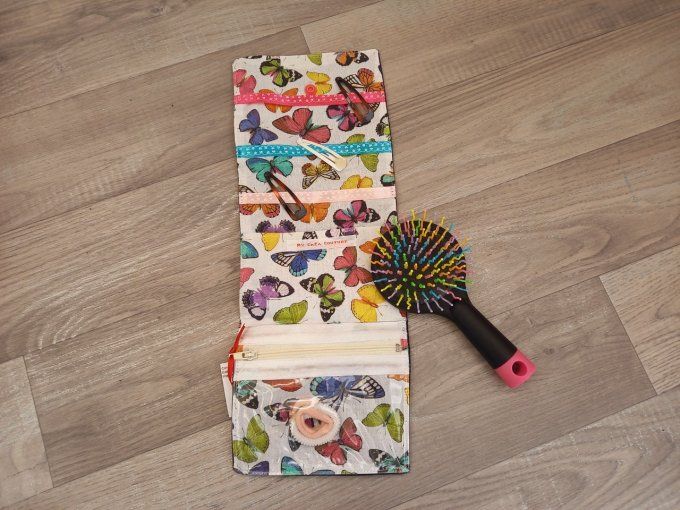 Pochette à barettes