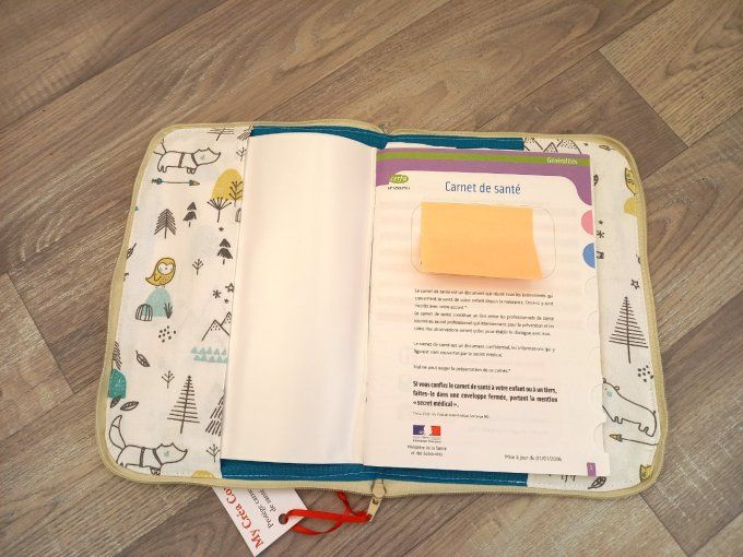 Protège carnet de santé