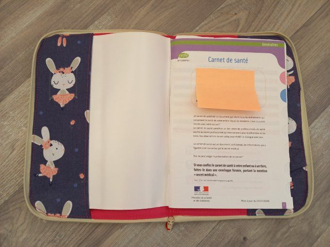 Protège carnet de santé