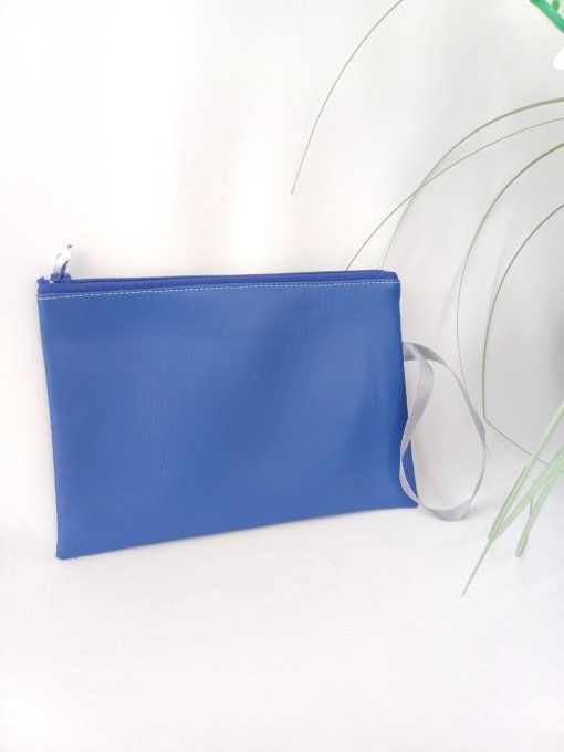 Petite Pochette