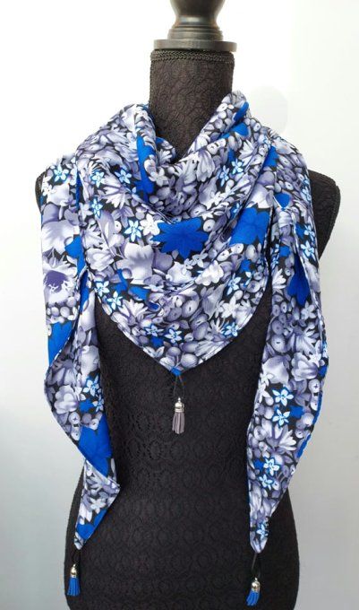 Chèche grosse fleur bleu